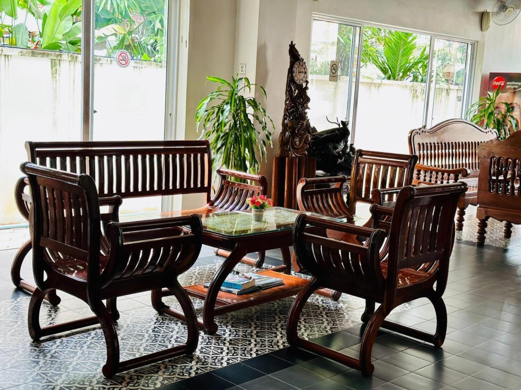 Holy Angkor Hotel Siem Reap Esterno foto