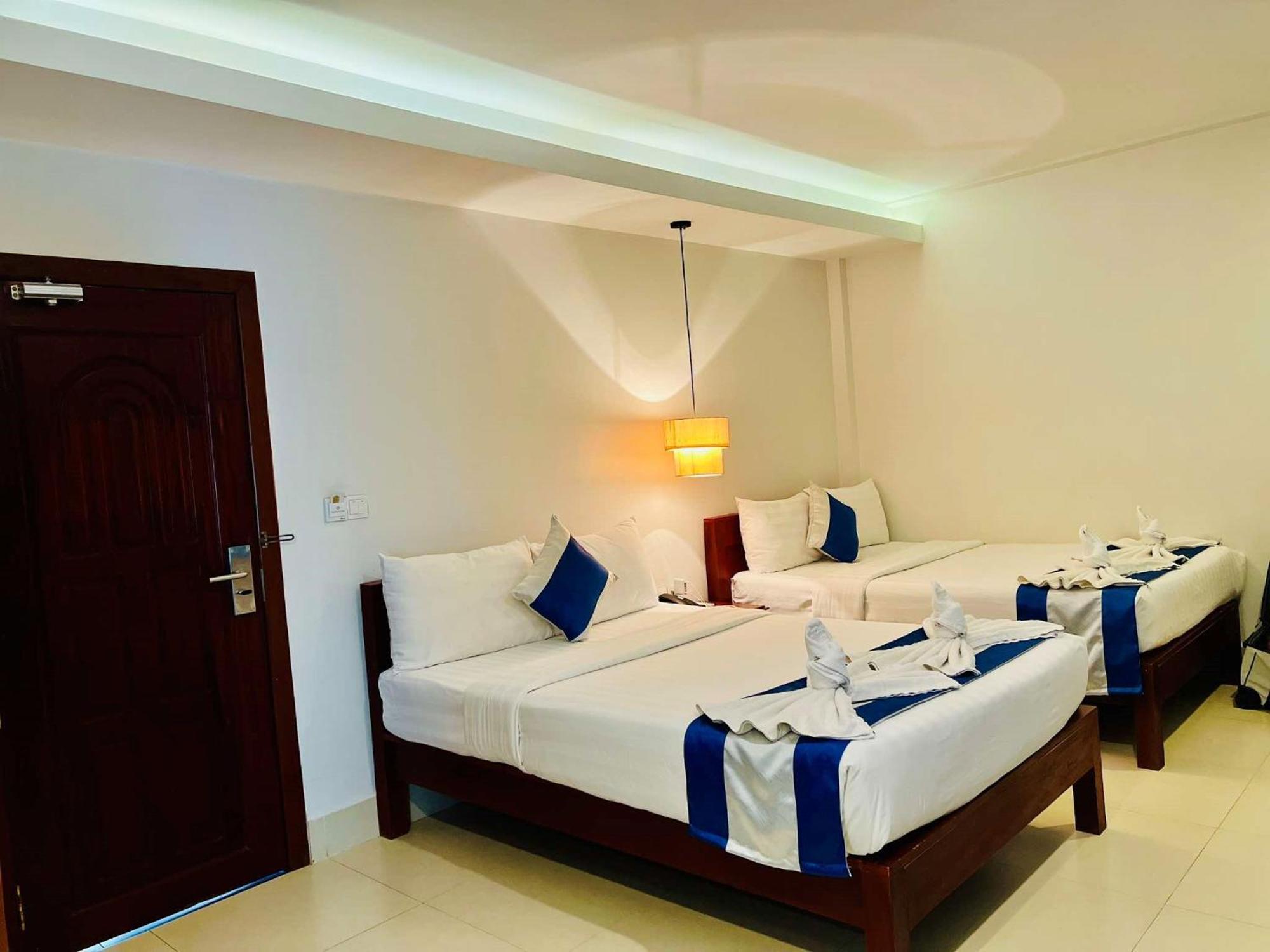 Holy Angkor Hotel Siem Reap Esterno foto