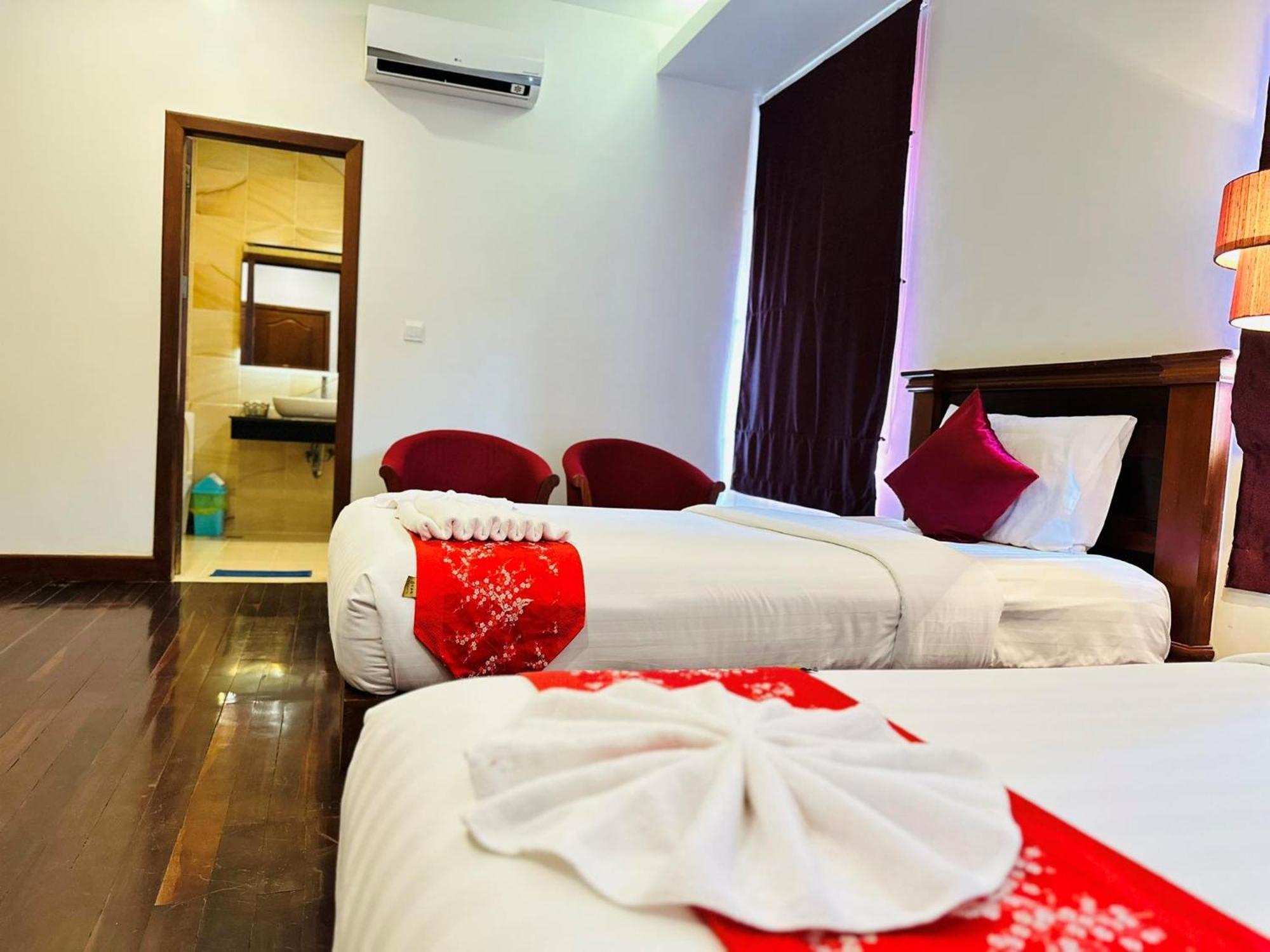 Holy Angkor Hotel Siem Reap Esterno foto